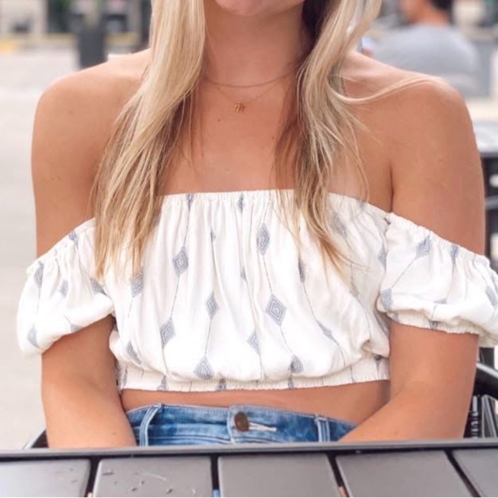 Dress Forum Off-Shoulder Crop Top in Cream with Blue Diamond Print